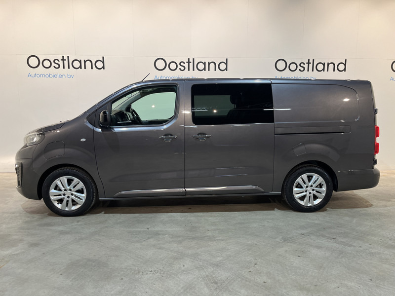 Peugeot e-Expert EV L3 DC Dubbel Cabine 75 kWh / 2X Schuifdeur / Trekhaak / Camera / Leder / CarPlay / Navigatie / Clima / Cruise / 49.300 KM !! - Furgão compacto, Carrinha cabine dupla: foto 2 Peugeot e-Expert EV L3 DC Dubbel Cabine 75 kWh / 2X Schuifdeur / Trekhaak / Camera / Leder / CarPlay / Navigatie / Clima / Cruise / 49.300 KM !! - Furgão compacto, Carrinha cabine dupla: foto 2