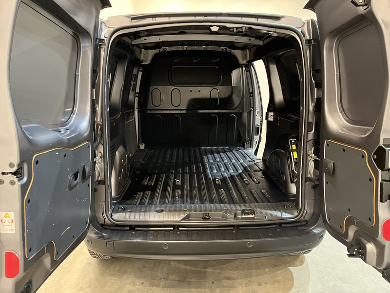 Renault Kangoo Z.E. Maxi Incl. Accu 33 KWH Automaat / 100% Elektrisch / Airco / PDC / 32.900 KM !! / BPM VRIJ !! - Furgão compacto, Carrinha elétrica: foto 4 Renault Kangoo Z.E. Maxi Incl. Accu 33 KWH Automaat / 100% Elektrisch / Airco / PDC / 32.900 KM !! / BPM VRIJ !! - Furgão compacto, Carrinha elétrica: foto 4