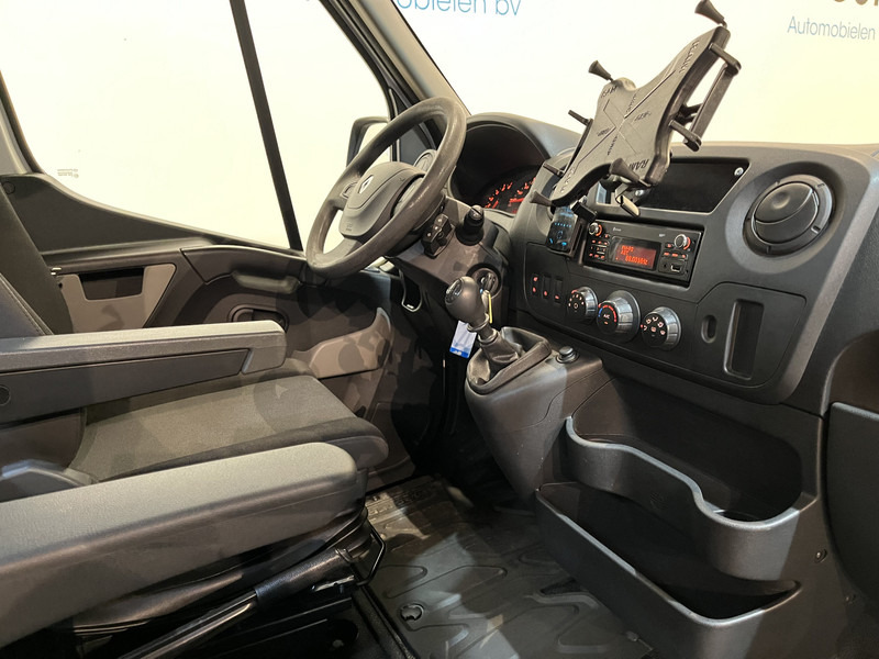 Renault Master 2.3 dCi L2H2 145 PK Servicebus / Bott Inrichting / Euro 6 / 220V. / Airco / Cruise Control / Camera / Trekhaak - Furgão: foto 4 Renault Master 2.3 dCi L2H2 145 PK Servicebus / Bott Inrichting / Euro 6 / 220V. / Airco / Cruise Control / Camera / Trekhaak - Furgão: foto 4