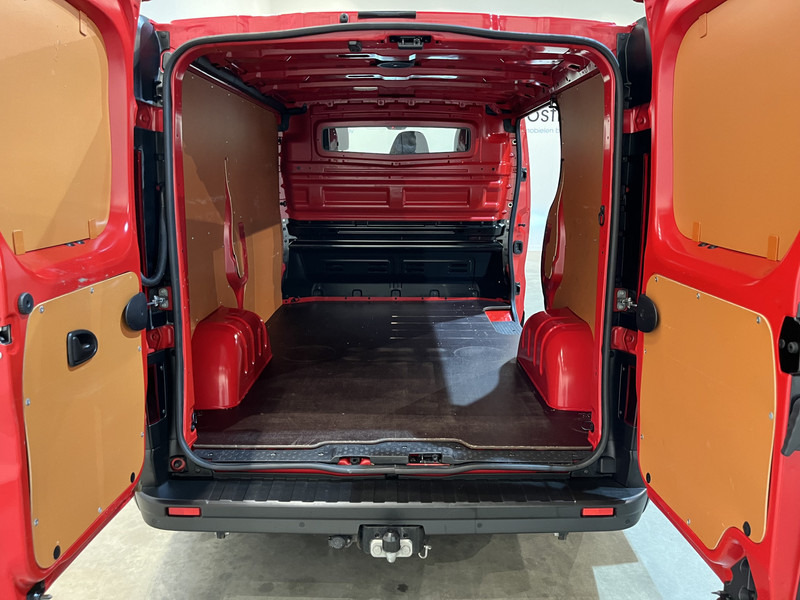 Renault Trafic 2.0 dCi 170 PK L1H1 / Euro 6 / Airco / Cruise Control / PDC / CarPlay / Navigatie / Trekhaak / LED / 3-Zits - Furgão compacto: foto 5 Renault Trafic 2.0 dCi 170 PK L1H1 / Euro 6 / Airco / Cruise Control / PDC / CarPlay / Navigatie / Trekhaak / LED / 3-Zits - Furgão compacto: foto 5