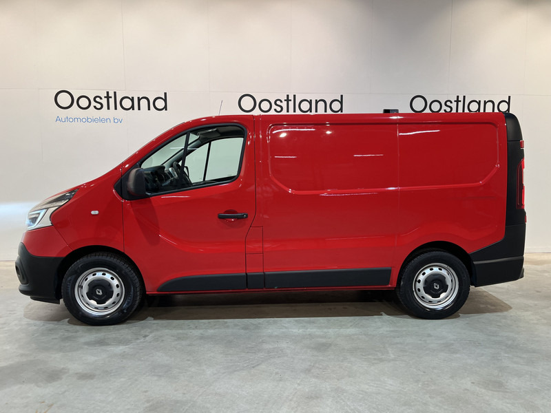 Renault Trafic 2.0 dCi 170 PK L1H1 / Euro 6 / Airco / Cruise Control / PDC / CarPlay / Navigatie / Trekhaak / LED / 3-Zits - Furgão compacto: foto 4 Renault Trafic 2.0 dCi 170 PK L1H1 / Euro 6 / Airco / Cruise Control / PDC / CarPlay / Navigatie / Trekhaak / LED / 3-Zits - Furgão compacto: foto 4