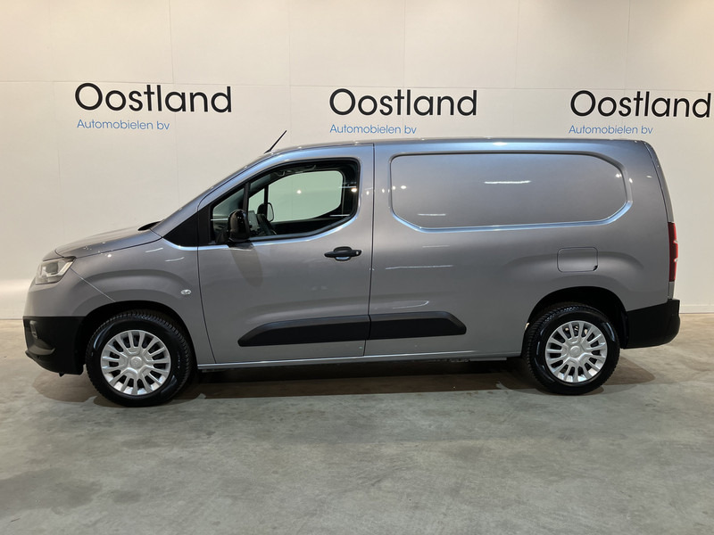 Toyota PROACE CITY 1.5 D-4D Live Long 130 PK / Euro 6 / Airco / Cruise Control / PDC / CarPlay / Navigatie / Trekhaak / - Furgão compacto: foto 2 Toyota PROACE CITY 1.5 D-4D Live Long 130 PK / Euro 6 / Airco / Cruise Control / PDC / CarPlay / Navigatie / Trekhaak / - Furgão compacto: foto 2
