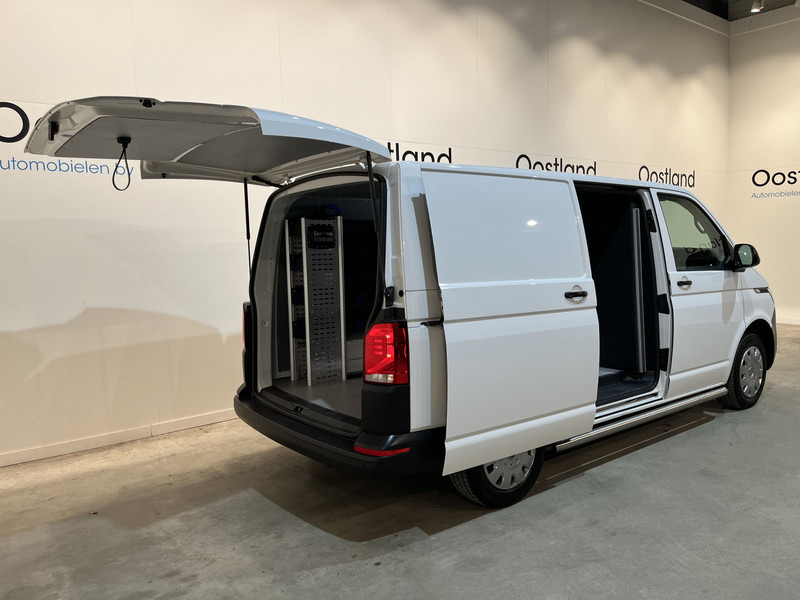 Volkswagen Transporter 2.0 TDI L1H1 Servicebus / Sortimo Inrichting / Euro 6 / Schuifdeur L + R / Airco / Cruise Control / CarPlay / PDC / Navigatie / 3-Zits / BPM VRIJ !! - Furgão compacto: foto 2 Volkswagen Transporter 2.0 TDI L1H1 Servicebus / Sortimo Inrichting / Euro 6 / Schuifdeur L + R / Airco / Cruise Control / CarPlay / PDC / Navigatie / 3-Zits / BPM VRIJ !! - Furgão compacto: foto 2