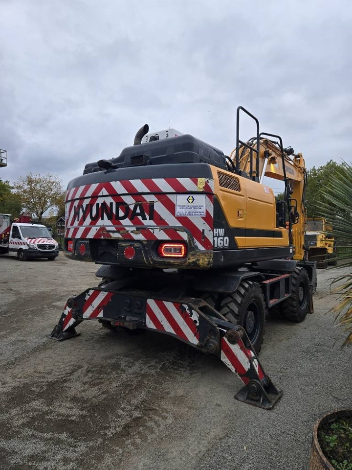 Hyundai HW 160  - Escavadeira de rodas: foto 4 Hyundai HW 160  - Escavadeira de rodas: foto 4