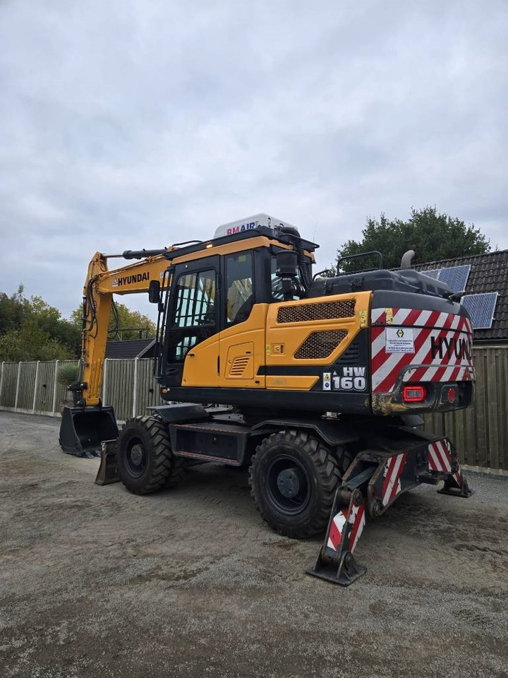 Hyundai HW 160  - Escavadeira de rodas: foto 2 Hyundai HW 160  - Escavadeira de rodas: foto 2