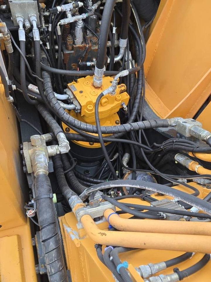 Escavadeira de rodas Hyundai R 180W-9A: foto 19