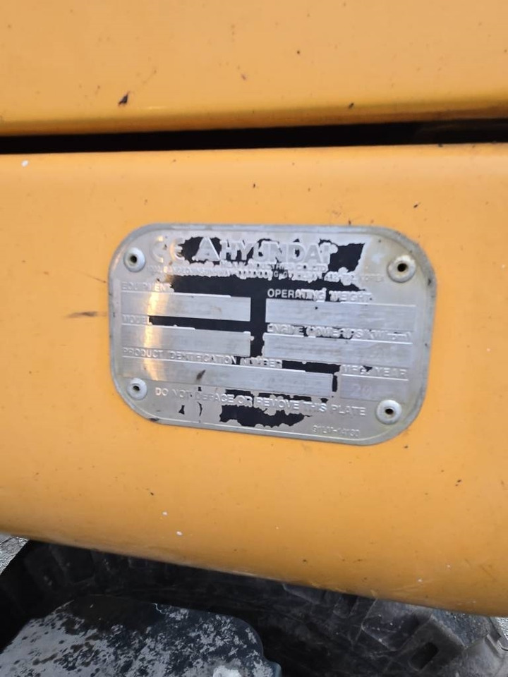 Escavadeira de rodas Hyundai R 180W-9A: foto 20