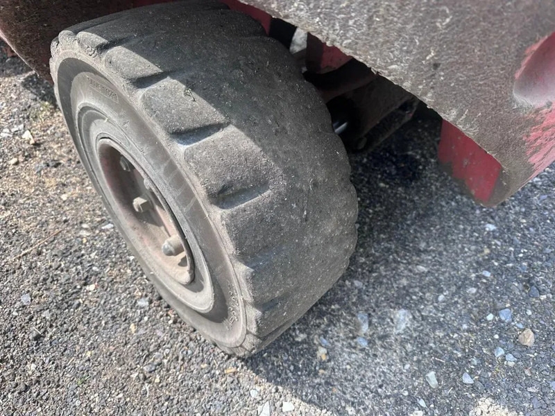Linde H30D - Empilhador a diesel: foto 3 Linde H30D - Empilhador a diesel: foto 3
