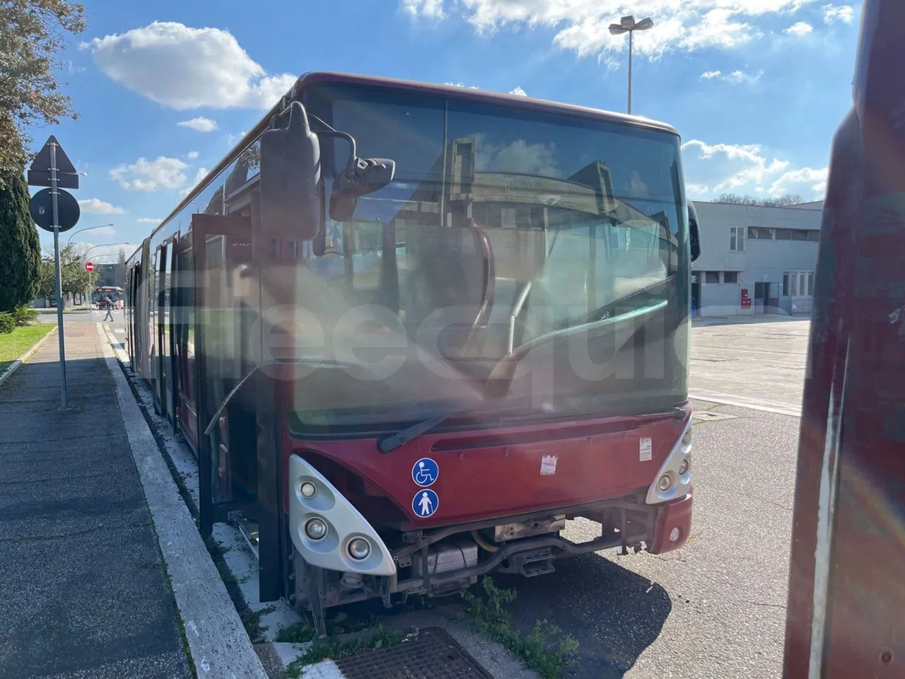 Bundle di 51 mezzi Iveco - Citelis Iveco - 491/3P Iveco - Daily Iveco - 491/3P Iveco - Citelis Iveco - Citelis Iveco - Eurocargo Iveco - Citelis Fiat - Ducato Fiat - Punto Iveco - Citelis Iveco - Cite - Ônibus urbano: foto 1 Bundle di 51 mezzi Iveco - Citelis Iveco - 491/3P Iveco - Daily Iveco - 491/3P Iveco - Citelis Iveco - Citelis Iveco - Eurocargo Iveco - Citelis Fiat - Ducato Fiat - Punto Iveco - Citelis Iveco - Cite - Ônibus urbano: foto 1
