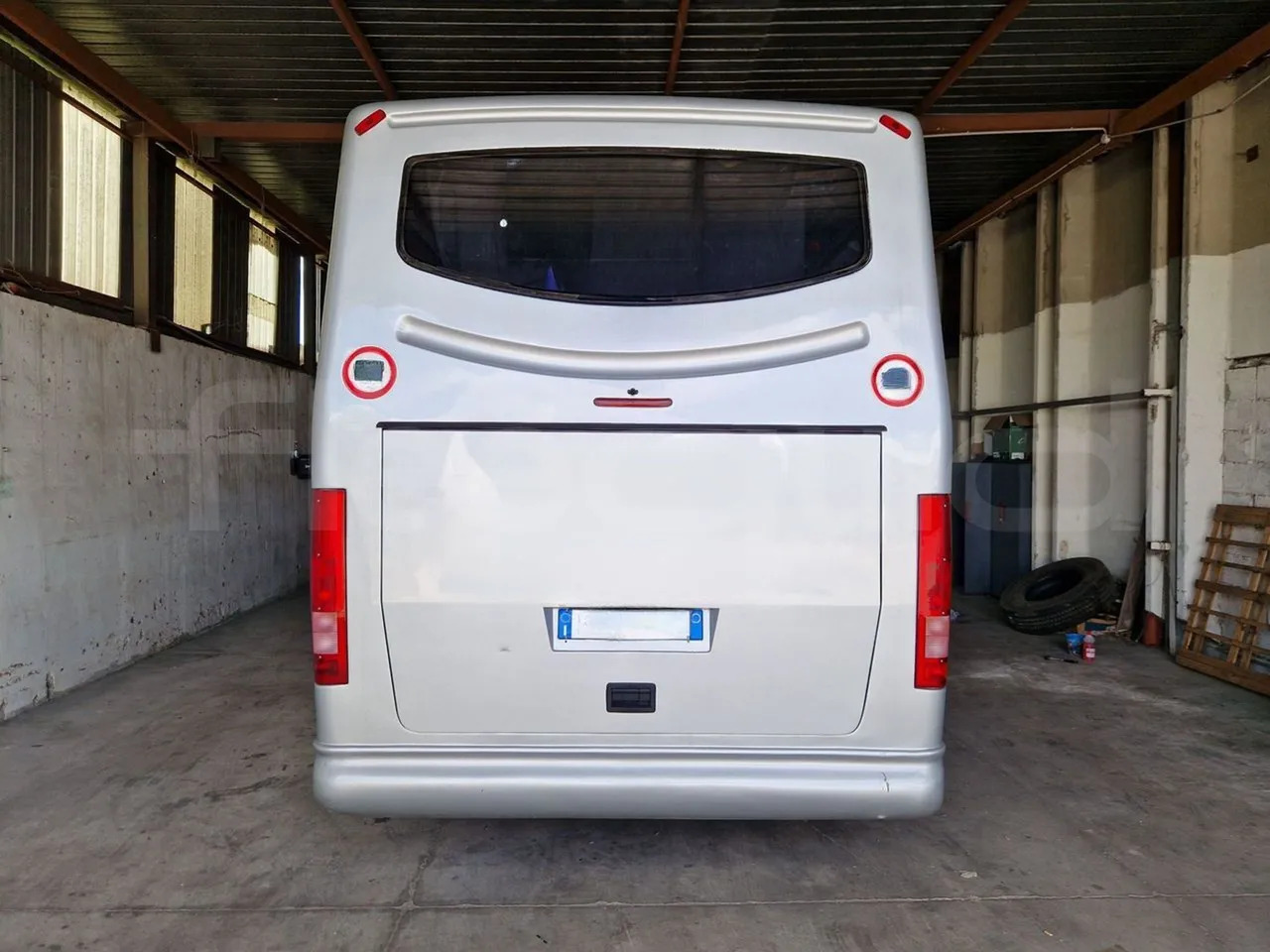 Iveco 65C15/70 - Autocarro: foto 4 Iveco 65C15/70 - Autocarro: foto 4