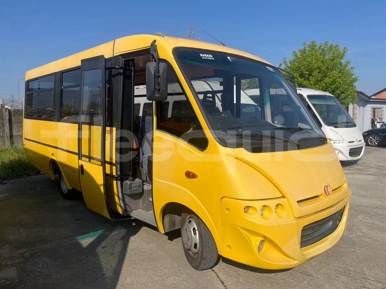 Iveco Cacciamali - Autocarro escolar: foto 1 Iveco Cacciamali - Autocarro escolar: foto 1