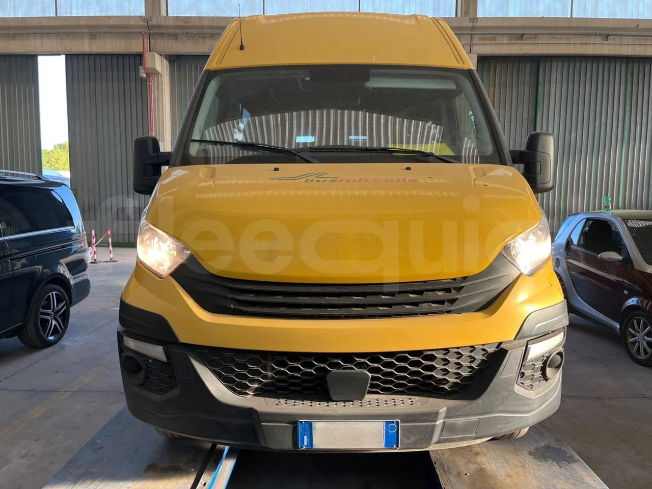 Iveco Daily - Autocarro escolar: foto 2 Iveco Daily - Autocarro escolar: foto 2