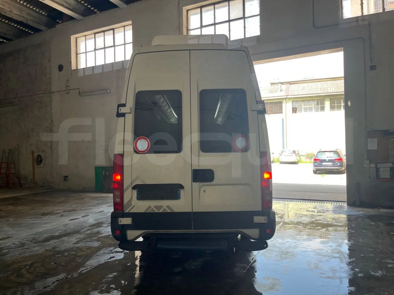 Iveco Daily - Minibus, Furgão de passageiros: foto 5 Iveco Daily - Minibus, Furgão de passageiros: foto 5