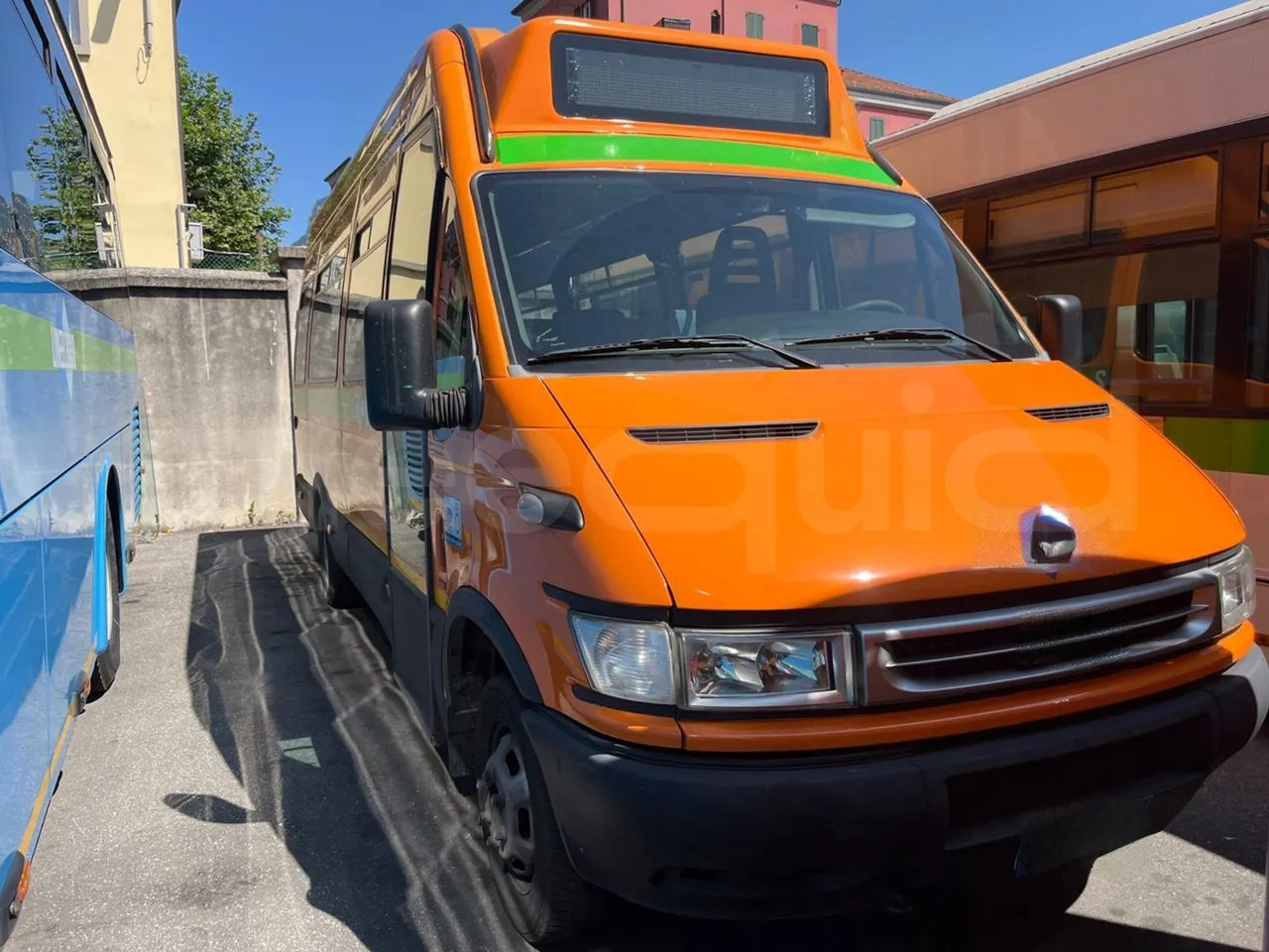 Iveco Daily - Minibus, Furgão de passageiros: foto 2 Iveco Daily - Minibus, Furgão de passageiros: foto 2