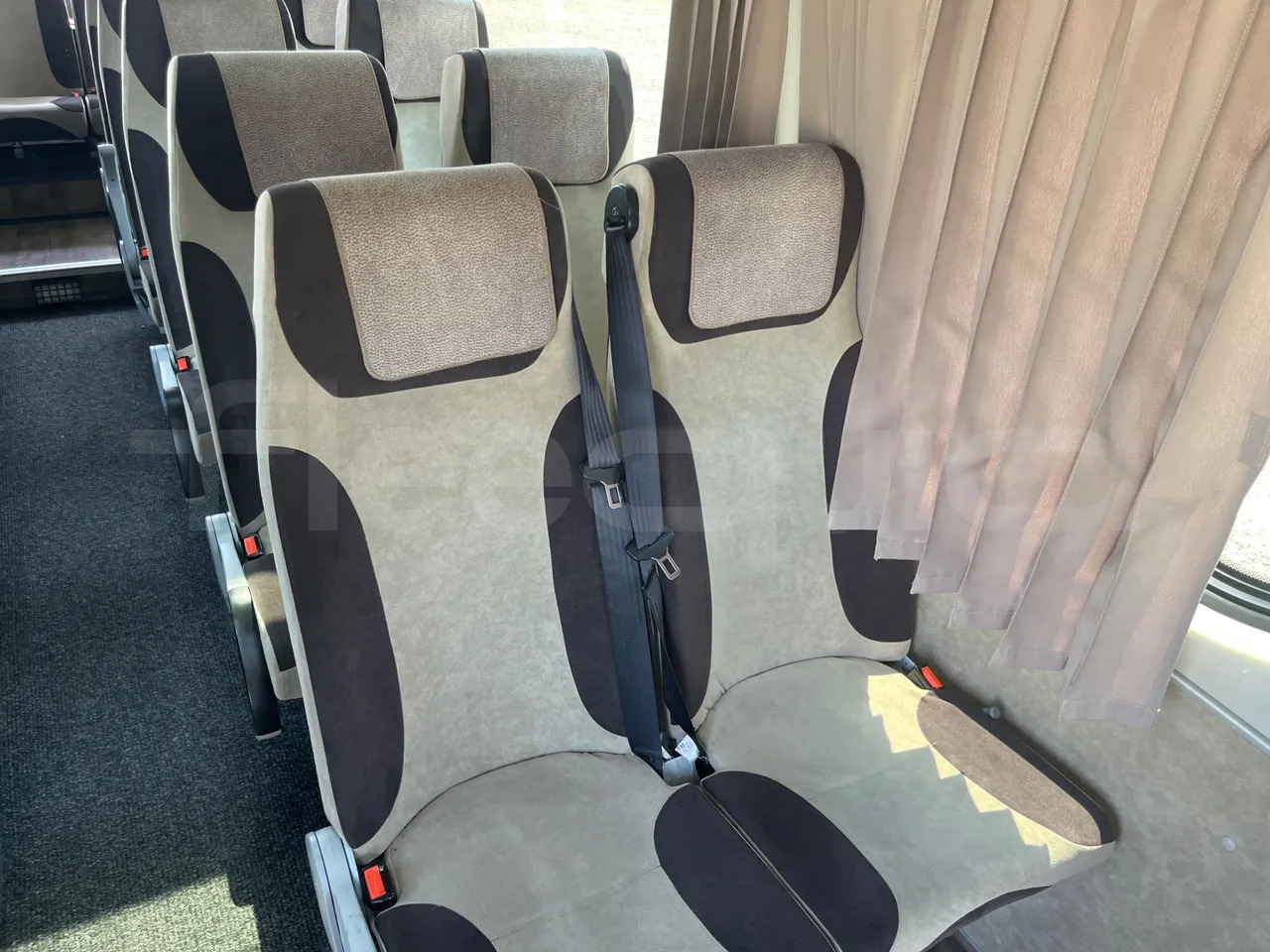 Minibus, Furgão de passageiros Iveco Daily: foto 18
