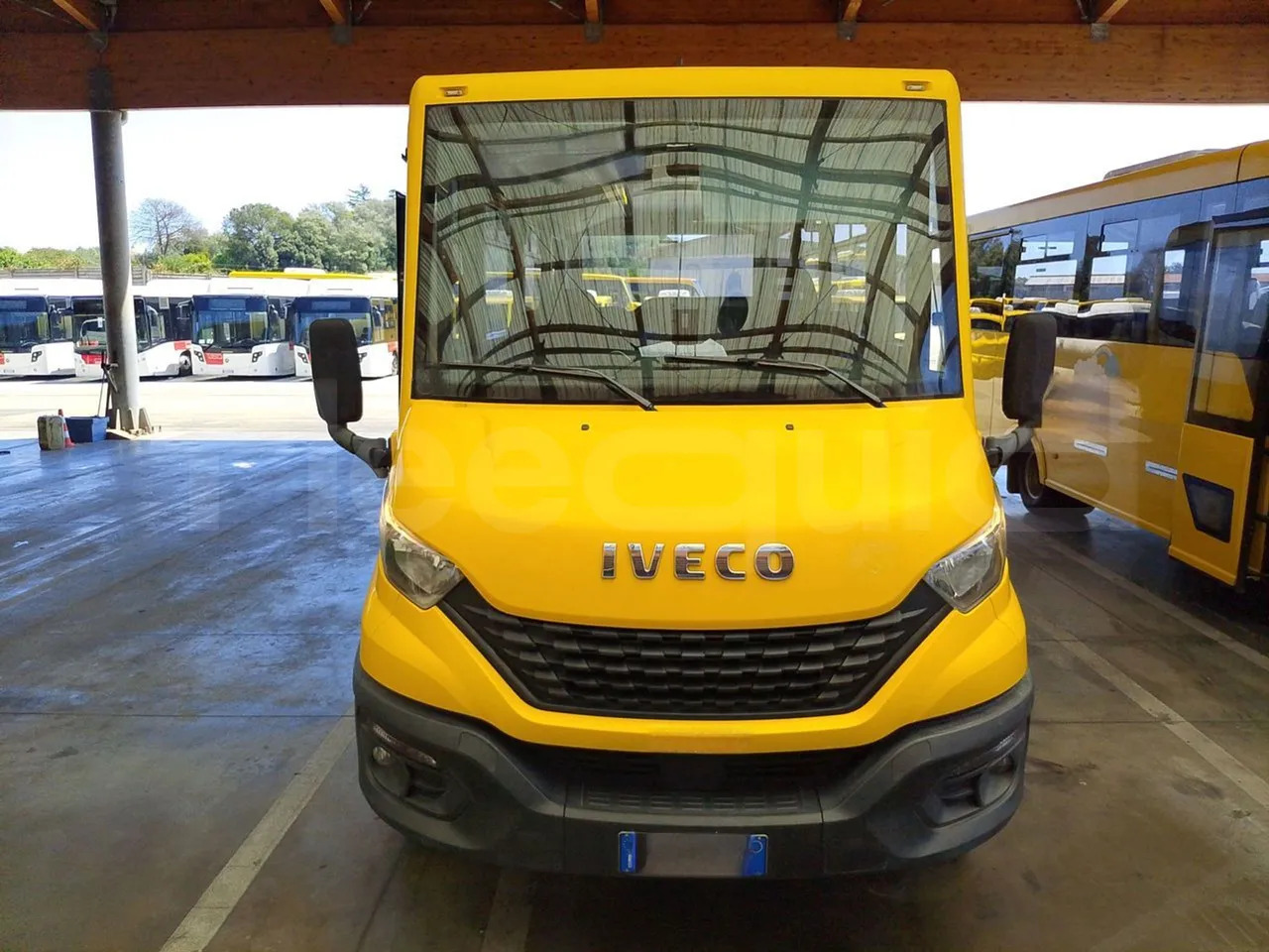 Iveco Indcar - Autocarro escolar: foto 2 Iveco Indcar - Autocarro escolar: foto 2