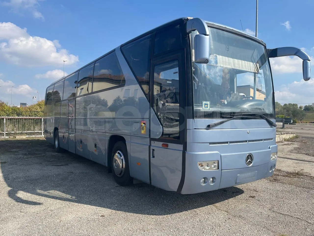 Mercedes-Benz 0 350 - Autocarro: foto 1 Mercedes-Benz 0 350 - Autocarro: foto 1