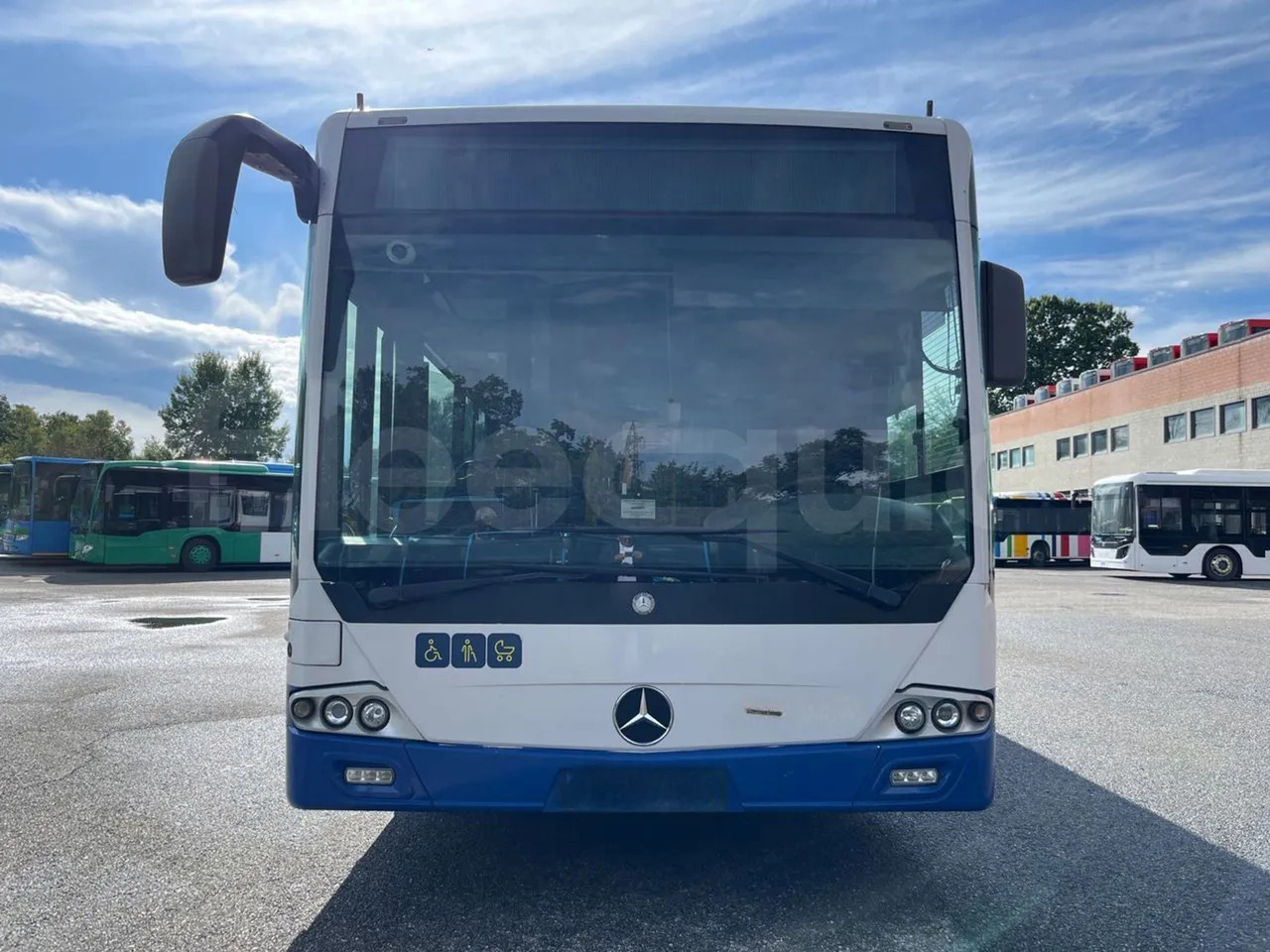 Mercedes-Benz Conecto - Ônibus urbano: foto 2 Mercedes-Benz Conecto - Ônibus urbano: foto 2
