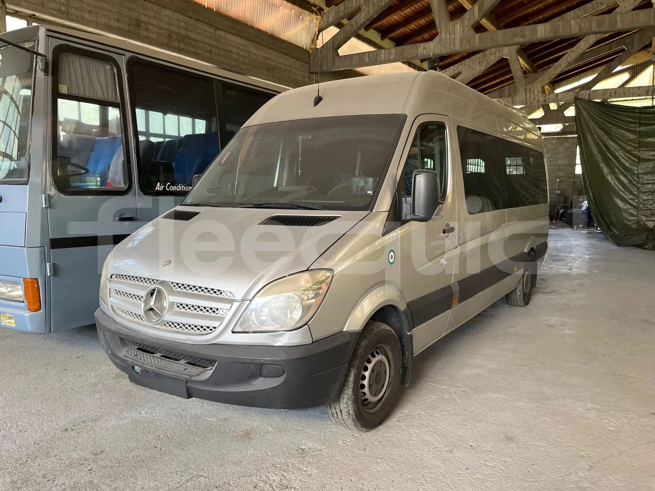 Minibus, Furgão de passageiros Mercedes-Benz Evobus 0315U: foto 1