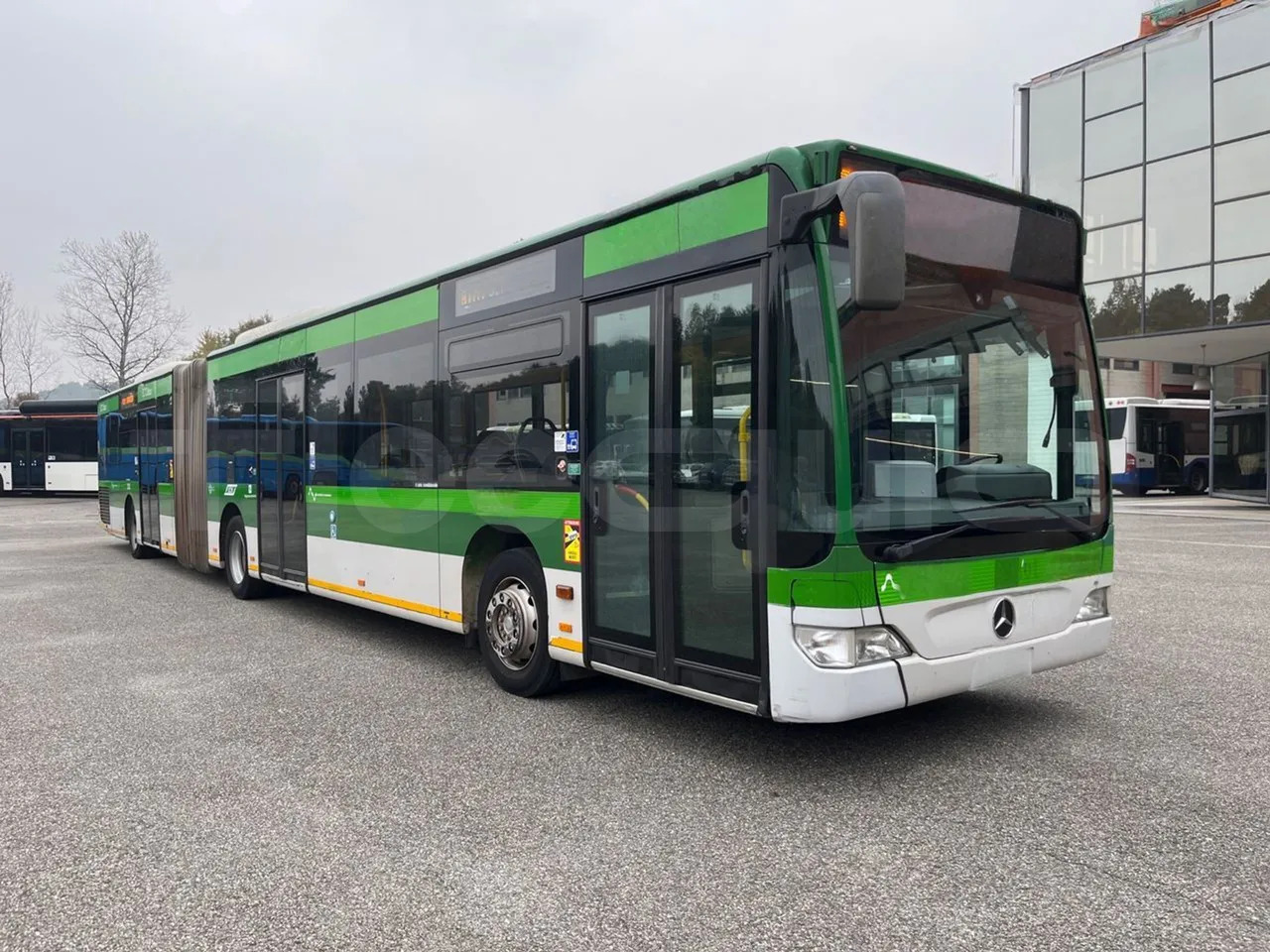 Mercedes-Benz O 530 - Ônibus urbano: foto 1 Mercedes-Benz O 530 - Ônibus urbano: foto 1