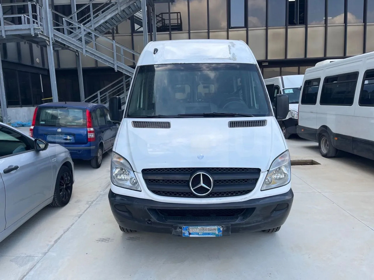 Mercedes-Benz Sprinter - Autocarro: foto 2 Mercedes-Benz Sprinter - Autocarro: foto 2