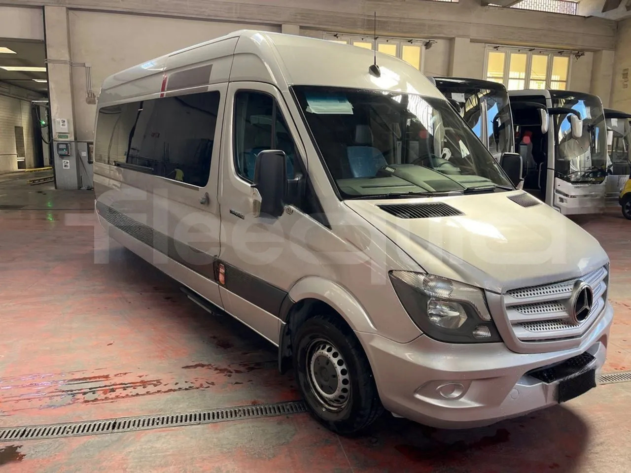 Mercedes-Benz Sprinter - Minibus, Furgão de passageiros: foto 1 Mercedes-Benz Sprinter - Minibus, Furgão de passageiros: foto 1