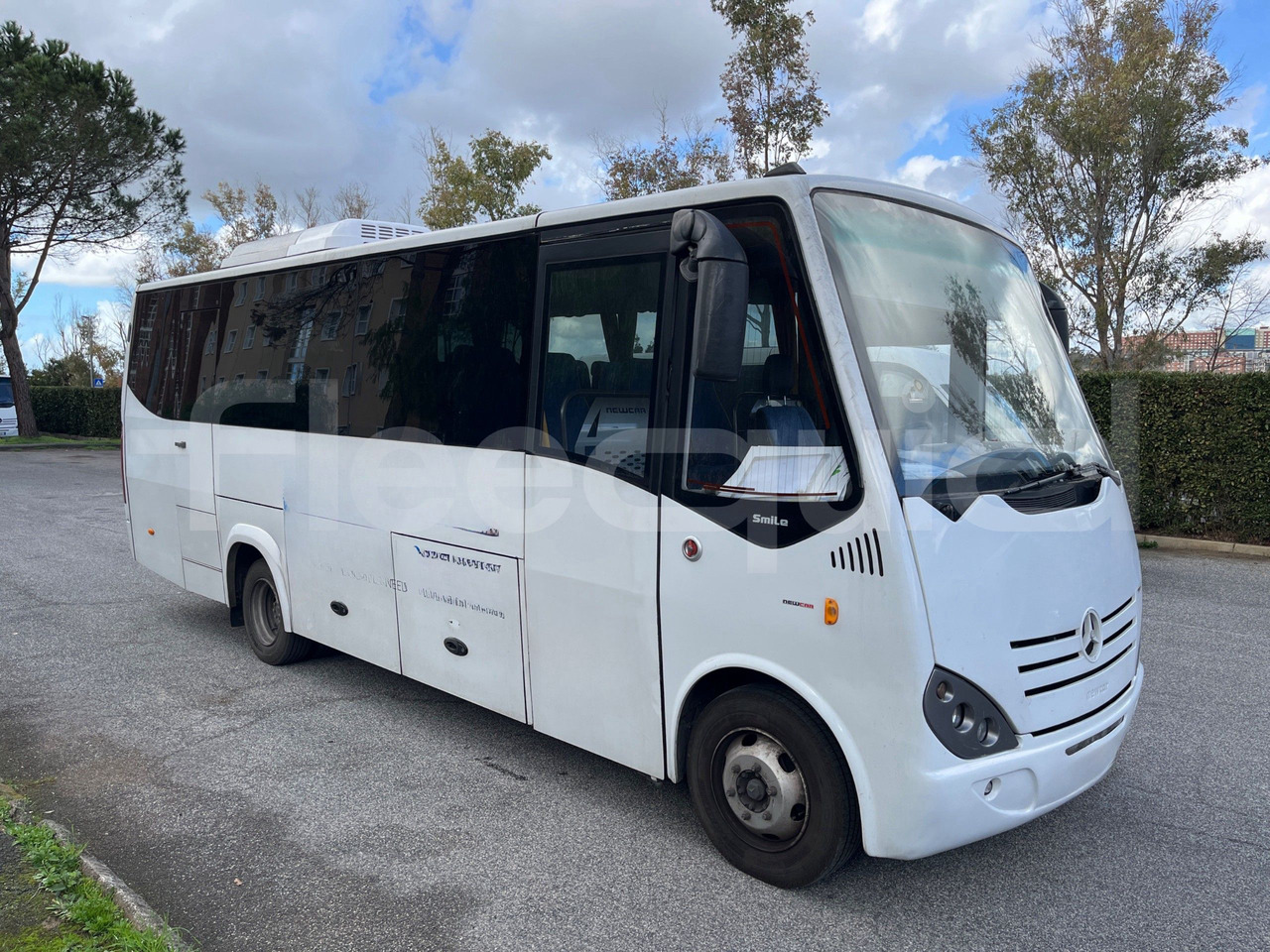 Mercedes-Benz Vario - Autocarro: foto 1 Mercedes-Benz Vario - Autocarro: foto 1