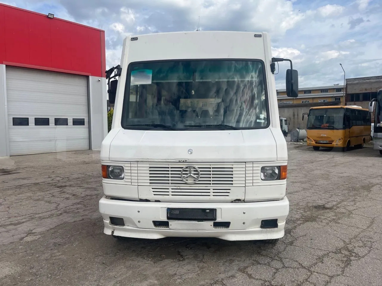 Mercedes-Benz Vario - Minibus, Furgão de passageiros: foto 1 Mercedes-Benz Vario - Minibus, Furgão de passageiros: foto 1