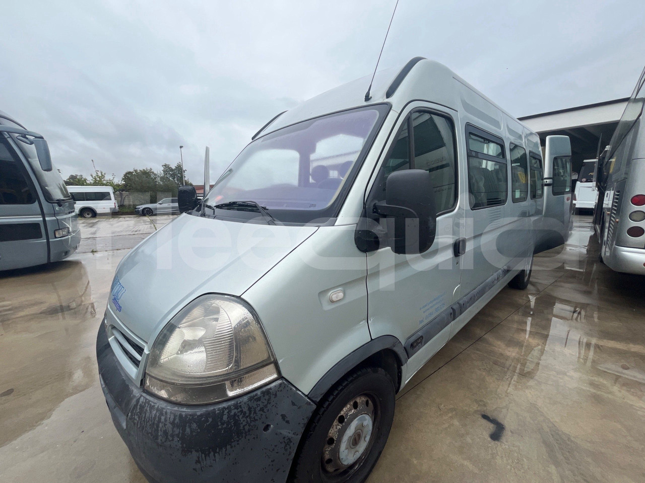 Nissan Interstar - Minibus, Furgão de passageiros: foto 4 Nissan Interstar - Minibus, Furgão de passageiros: foto 4