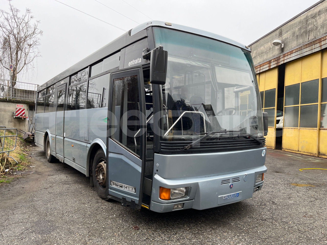 Scania De Simon - Ônibus suburbano: foto 1 Scania De Simon - Ônibus suburbano: foto 1