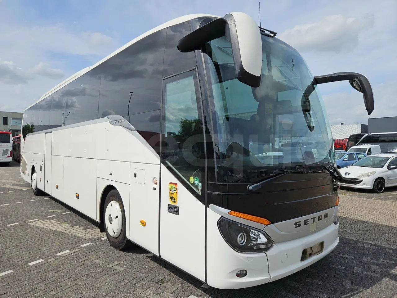 Autocarro Setra S516: foto 1