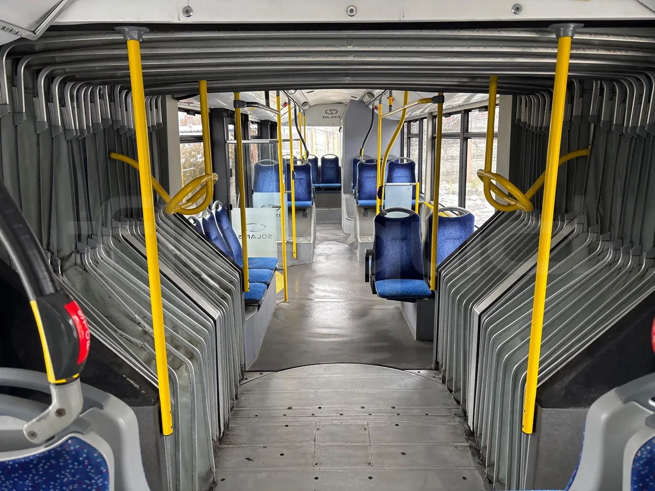 Locação financeira de Solaris Urbino Solaris Urbino: foto 28 Locação financeira de Solaris Urbino Solaris Urbino: foto 28