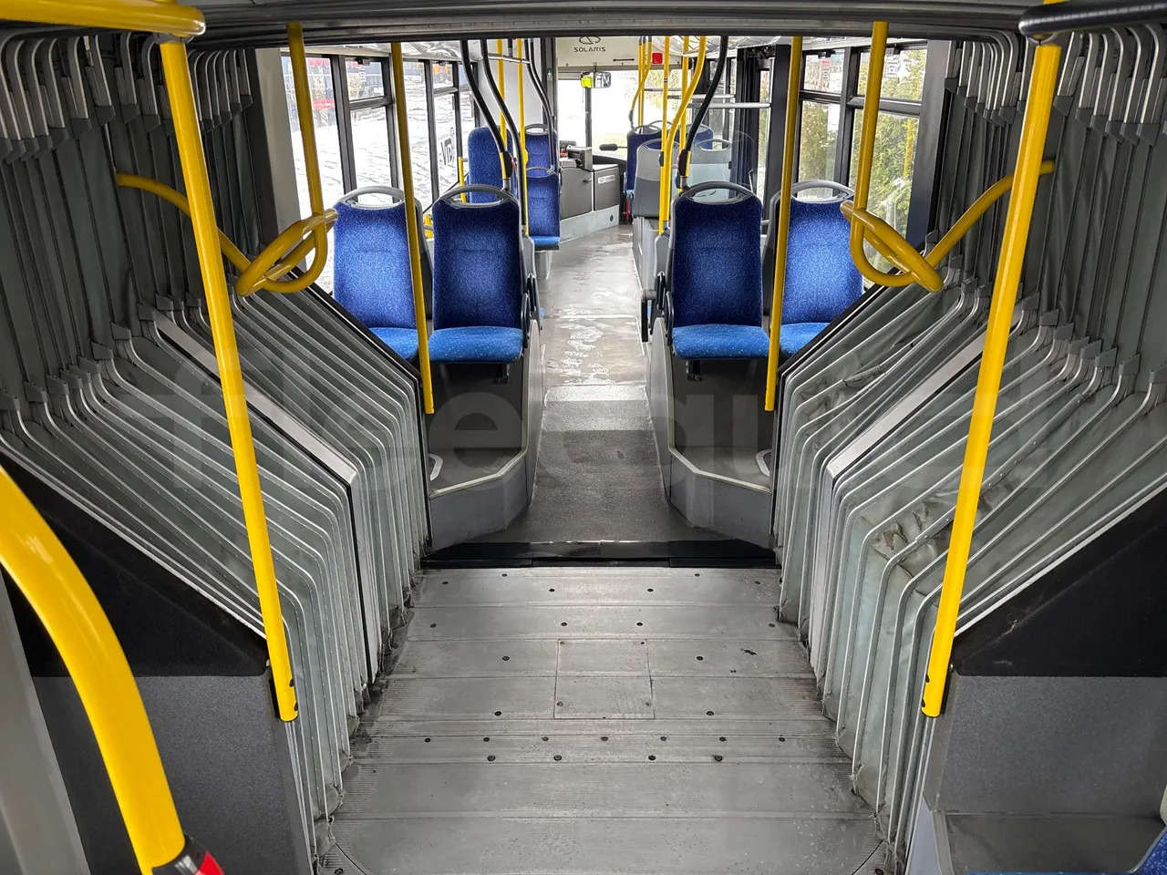 Locação financeira de Solaris Urbino Solaris Urbino: foto 34 Locação financeira de Solaris Urbino Solaris Urbino: foto 34