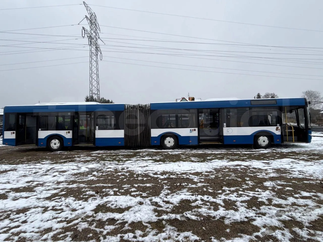 Locação financeira de Solaris Urbino Solaris Urbino: foto 12 Locação financeira de Solaris Urbino Solaris Urbino: foto 12