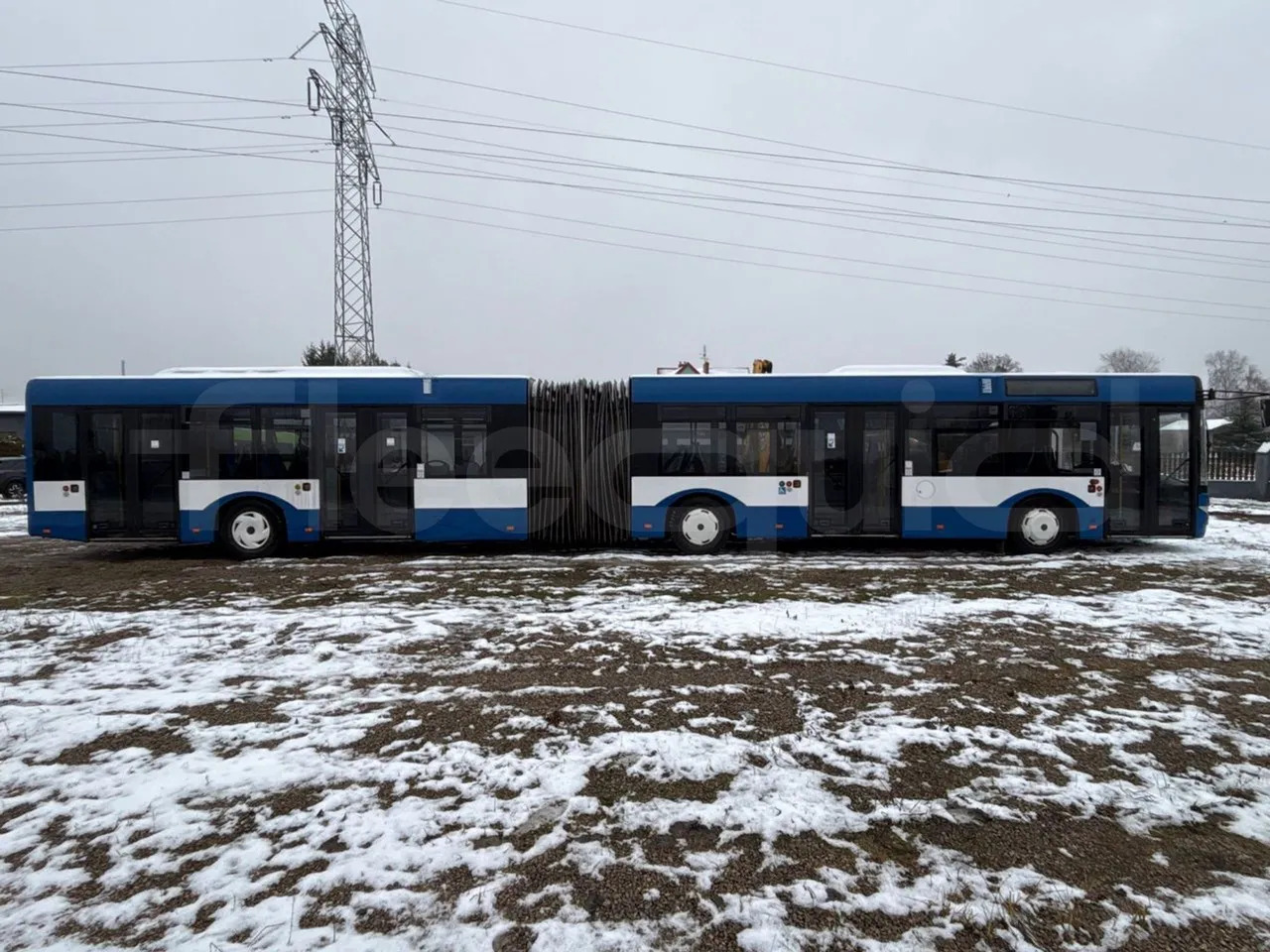 Locação financeira de Solaris Urbino Solaris Urbino: foto 11 Locação financeira de Solaris Urbino Solaris Urbino: foto 11