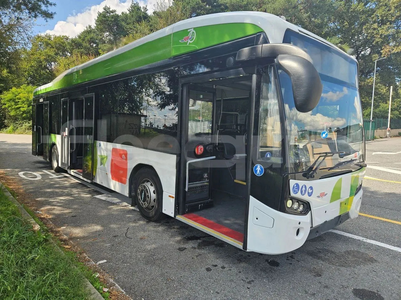 Ônibus urbano, Ônibus elétrico Vdl Citea: foto 10