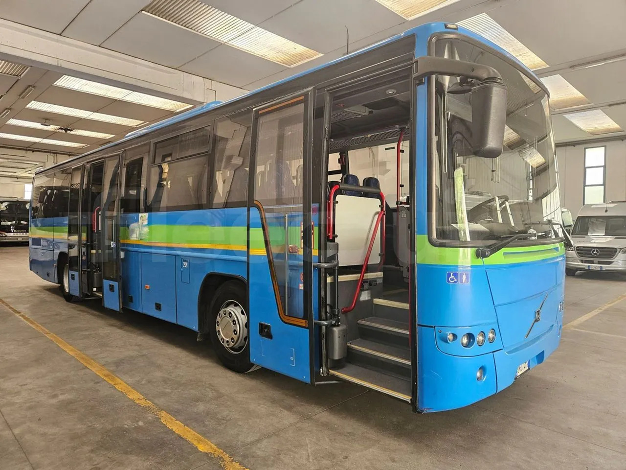 Ônibus urbano Volvo 8700B12B: foto 12