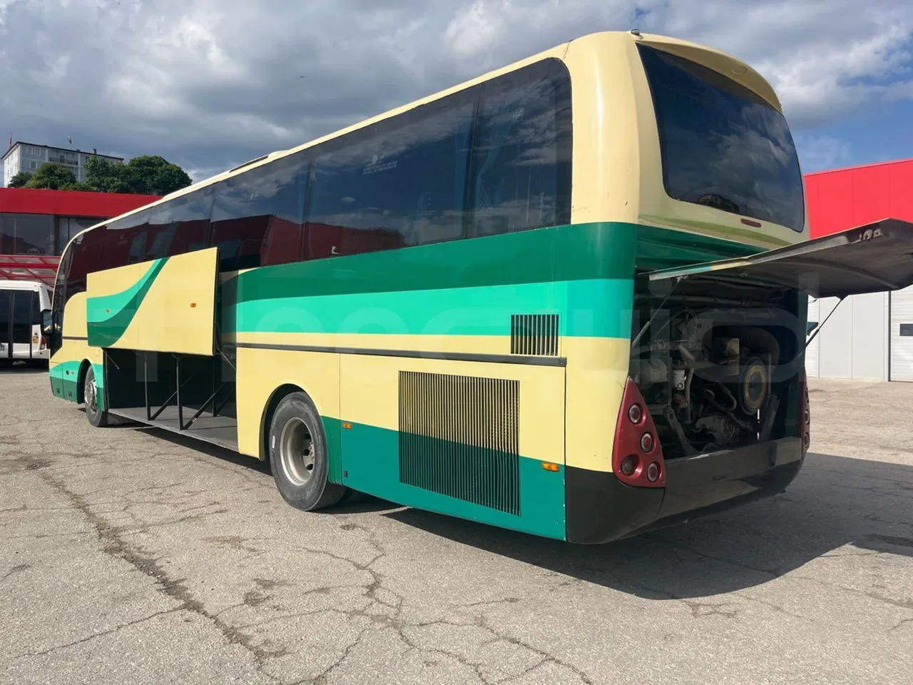 Volvo B12BER - Autocarro: foto 4 Volvo B12BER - Autocarro: foto 4