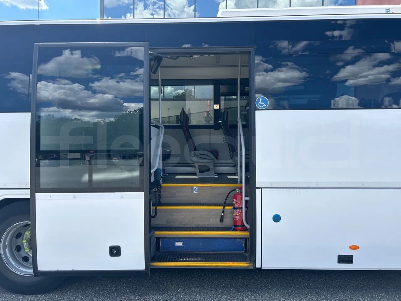 Ônibus urbano Volvo B8R: foto 16