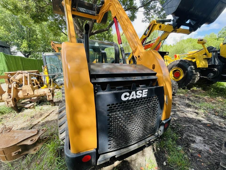 CASE SR250 - Mini pá carregadora: foto 4 CASE SR250 - Mini pá carregadora: foto 4