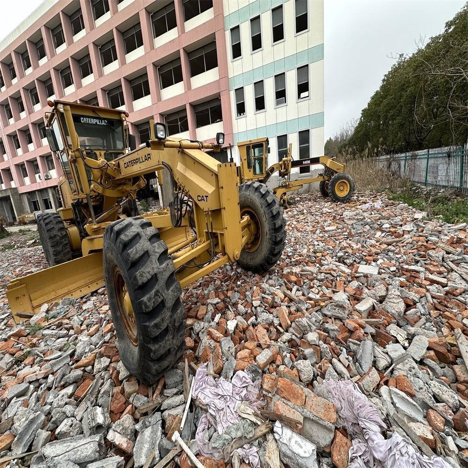 CAT 140 G - Motoniveladora: foto 4 CAT 140 G - Motoniveladora: foto 4