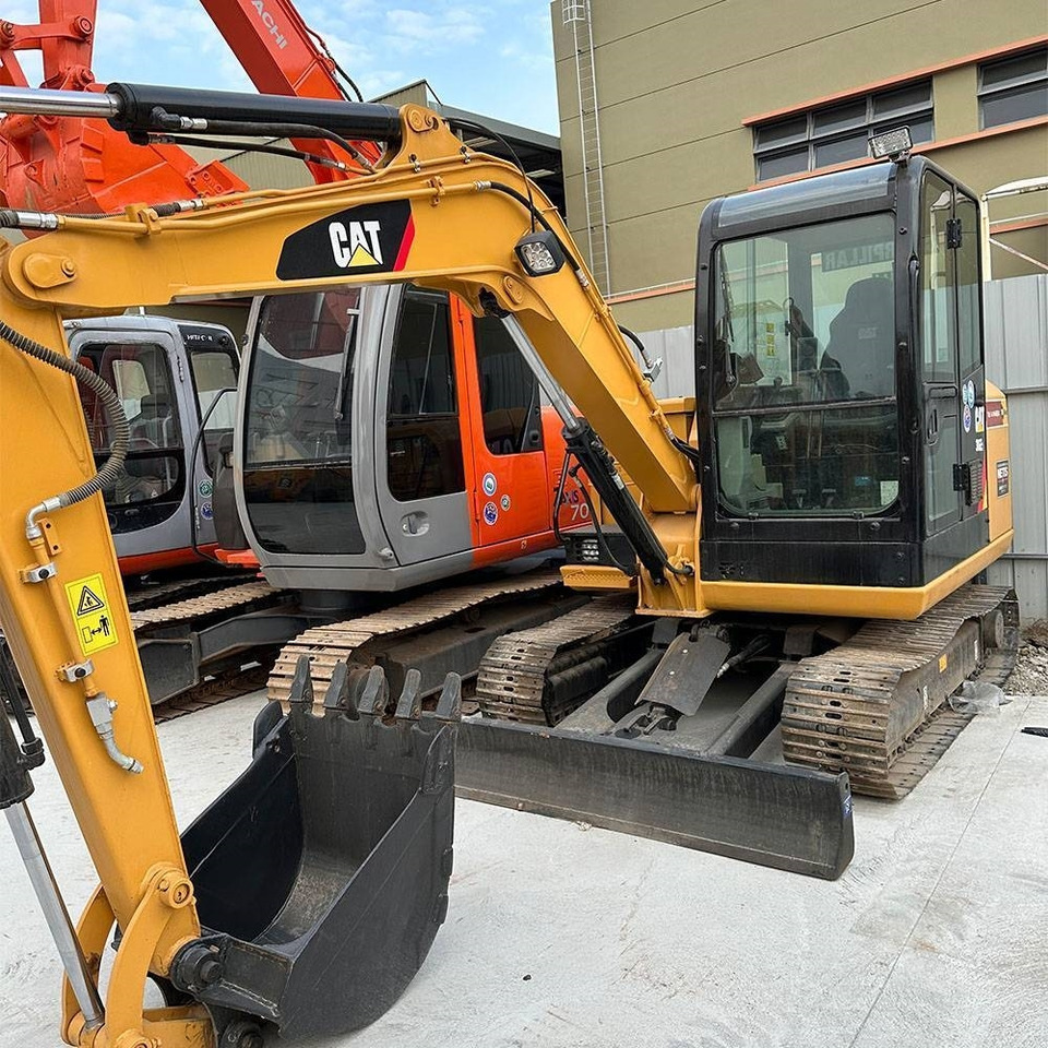 CAT 306E - Escavadora de rastos: foto 1 CAT 306E - Escavadora de rastos: foto 1