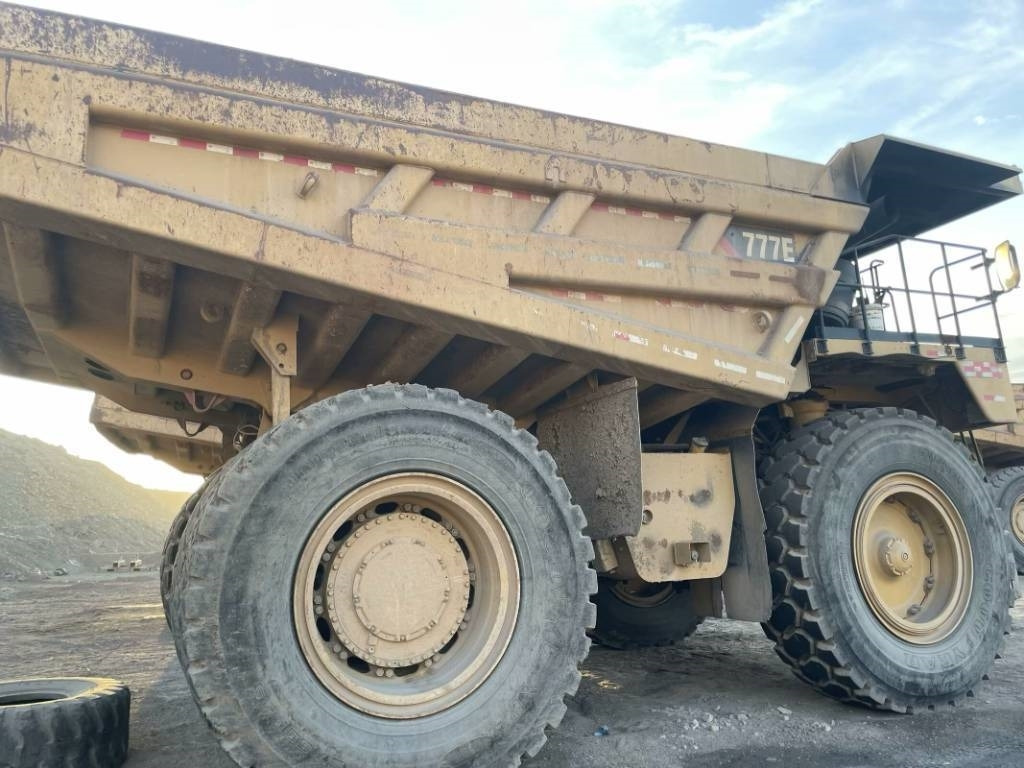 CAT 777e - Caminhão fora de estrada: foto 3 CAT 777e - Caminhão fora de estrada: foto 3