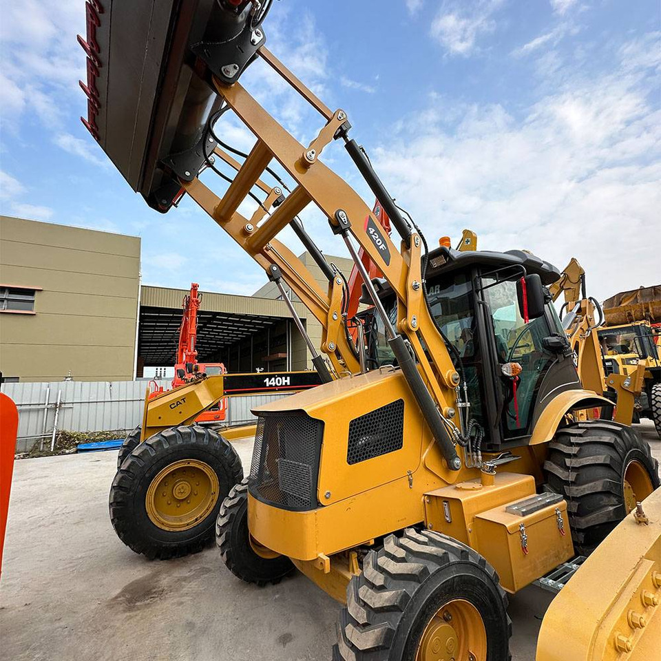 CATERPILLAR 420F - Retroescavadeira: foto 5 CATERPILLAR 420F - Retroescavadeira: foto 5