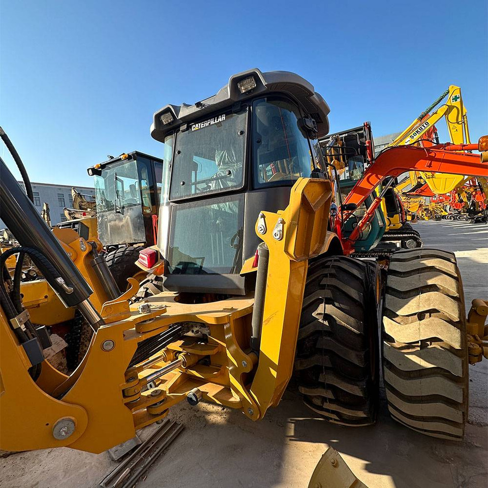 CATERPILLAR 420F - Retroescavadeira: foto 5 CATERPILLAR 420F - Retroescavadeira: foto 5