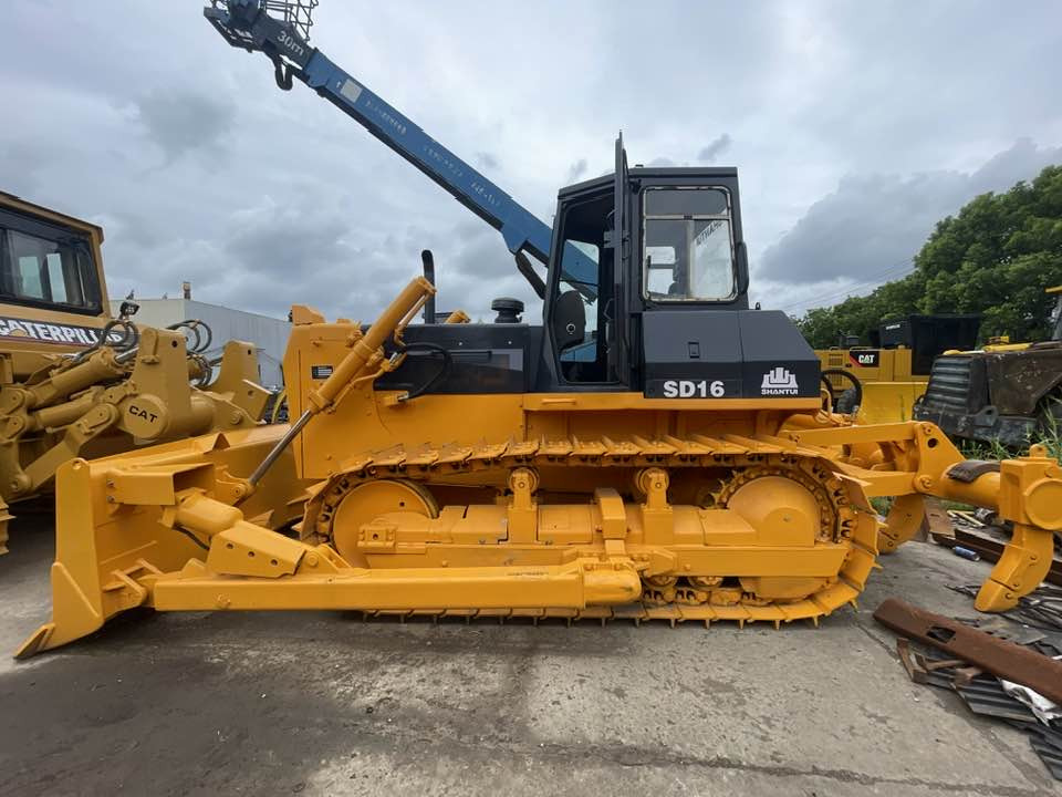 Caterpillar SD13 - Buldôzer: foto 1 Caterpillar SD13 - Buldôzer: foto 1