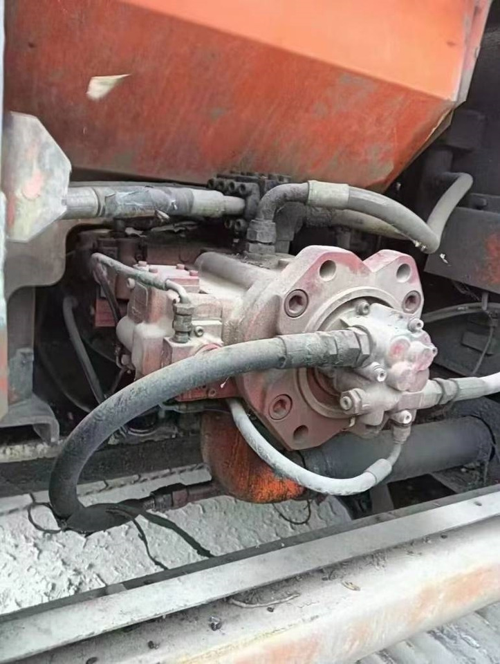 Doosan DX 225 - Escavadora de rastos: foto 2 Doosan DX 225 - Escavadora de rastos: foto 2
