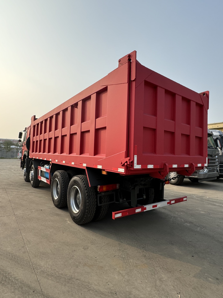 Howo 8x4 - Dumper: foto 4 Howo 8x4 - Dumper: foto 4