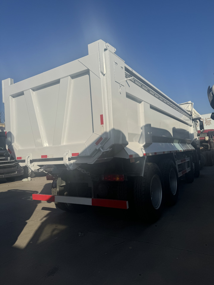 Howo 8x4 - Dumper: foto 5 Howo 8x4 - Dumper: foto 5