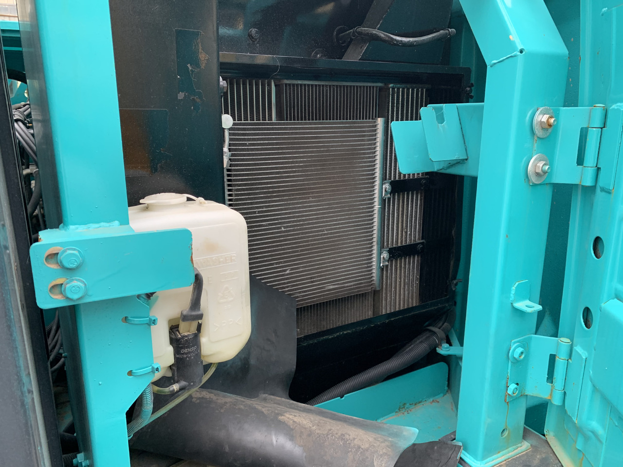 KOBELCO sk75-8 - Mini escavadeira: foto 5 KOBELCO sk75-8 - Mini escavadeira: foto 5